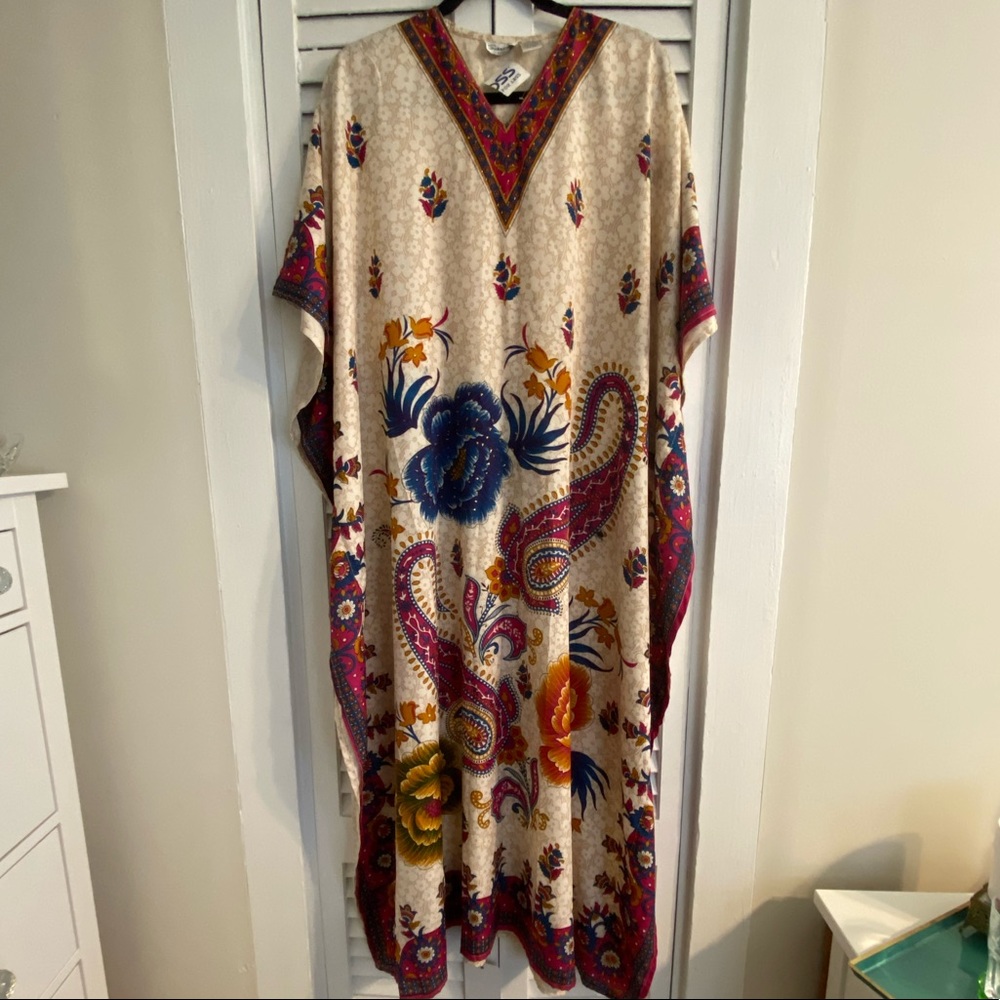 NWT One Size Floral Maxi Beach Coverup Paisley Caftan